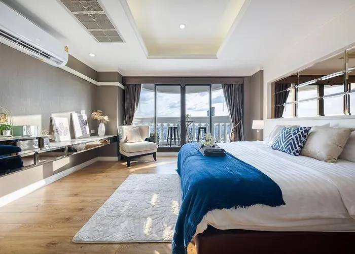 View, Big Apartment, Great Location * Bangkok